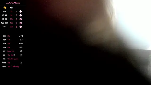 Snapshot of pauliCarter chatting on October 23, 2025, 1:48 am pauliCarter online show from October 23, 2025, 1:48 am