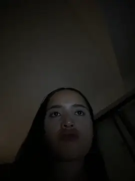 MollySanders    online show from January 4, 2025, 11:06 pm