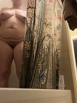 Snapshot of Big-Tits-McGee chatting on January 20, 2025, 4:23 pm Big-Tits-McGee online show from January 20, 2025, 4:23 pm