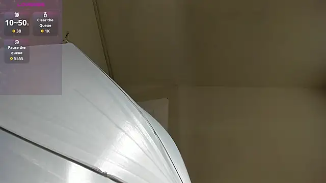 Snapshot of sophie_pariss chatting on October 1, 2025, 3:33 am sophie pariss online show from October 1, 2025, 3:33 am