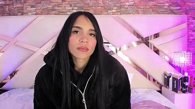 Snapshot of sophie_pariss chatting on October 17, 2025, 2:59 am sophie pariss online show from October 17, 2025, 2:59 am