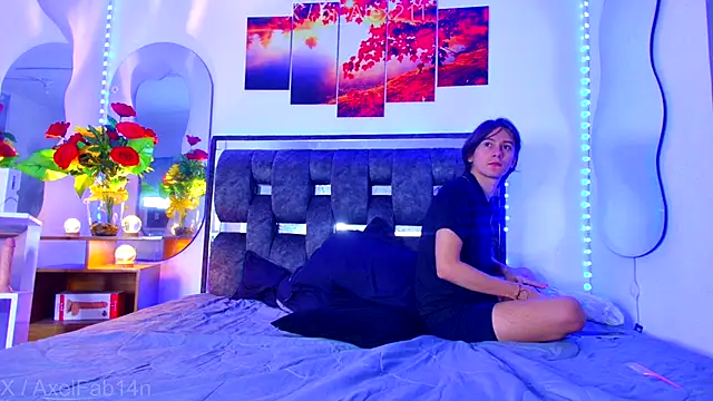 Snapshot of Alex_and_Fabian chatting on October 14, 2025, 9:15 pm Alex and Fabian online show from October 14, 2025, 9:15 pm