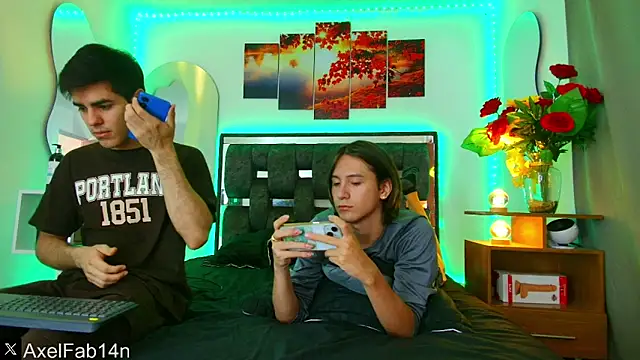 Alex and Fabian online show from February 3, 2025, 6:17 pm