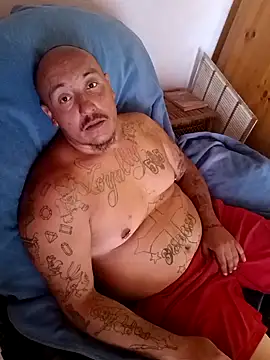 Snapshot of wilsons12 chatting on September 18, 2025, 8:23 pm wilsons12 online show from September 18, 2025, 8:23 pm