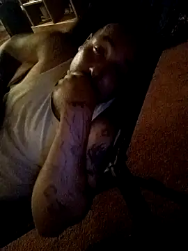 Snapshot of wilsons12 chatting on October 7, 2025, 10:27 am wilsons12 online show from October 7, 2025, 10:27 am