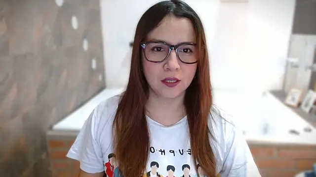 Heidy Wells online show from October 9, 2025, 12:28 pm