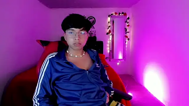 AnggelONfiree online show from November 26, 2025, 2:00 am