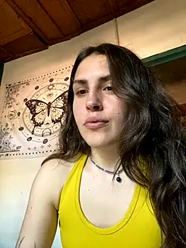 isadelasestrellas online show from November 27, 2025, 6:52 pm