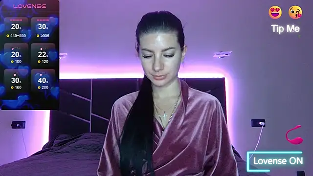 NessyStar online show from December 4, 2024, 7:00 am