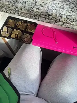 Snapshot of Nxxrhx chatting on February 10, 2026, 9:41 am Nxxrhx online show from February 10, 2026, 9:41 am