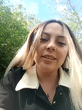 madelaine- online show from October 15, 2025, 7:55 pm