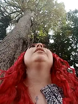 madelaine- online show from February 1, 2025, 7:55 pm