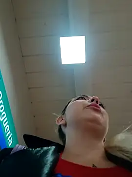 madelaine- online show from October 31, 2025, 4:14 pm