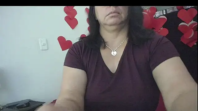 Evaaross 2345 online show from February 16, 2025, 4:21 pm
