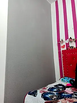 Snapshot of BulmaStar chatting on October 3, 2025, 8:43 pm BulmaStar online show from October 3, 2025, 8:43 pm