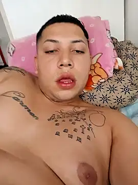 Snapshot of HotBoyJB2000 chatting on February 26, 2025, 8:25 pm HotBoyJB2000 online show from February 26, 2025, 8:25 pm