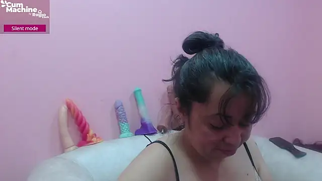 Snapshot of Drool_Sucker chatting on September 19, 2025, 12:09 pm Drool Sucker online show from September 19, 2025, 12:09 pm