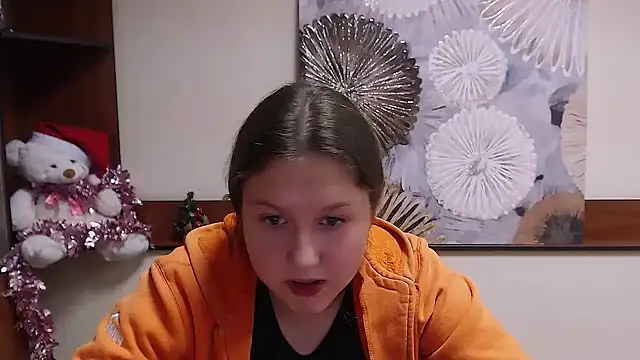  sofi smile online show from December 20, 2024, 9:39 pm