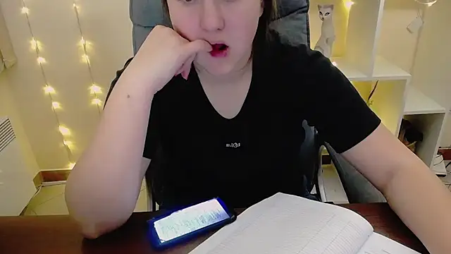  sofi smile online show from February 12, 2025, 2:24 am