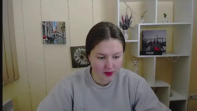  sofi smile online show from February 26, 2025, 8:04 pm