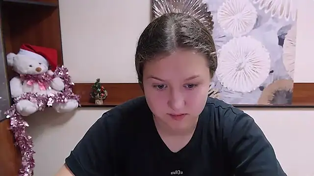  sofi smile online show from December 13, 2024, 8:04 pm