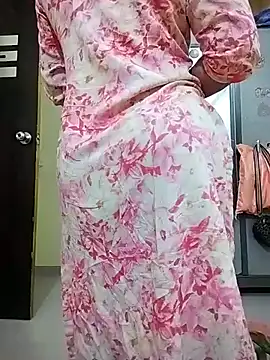 PayalSharmahot143 online show from March 19, 2025, 9:06 am