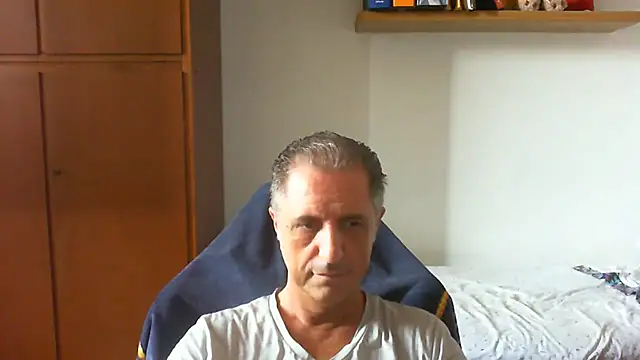 lliuk70mi online show from June 27, 2026, 2:56 pm