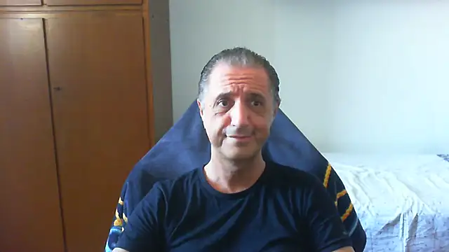 lliuk70mi online show from May 29, 2026, 12:44 pm