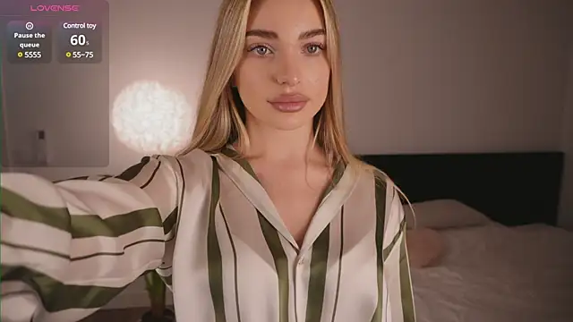 Snapshot of Nicole_youthfull chatting on March 15, 2025, 7:59 pm Nicole youthfull online show from March 15, 2025, 7:59 pm