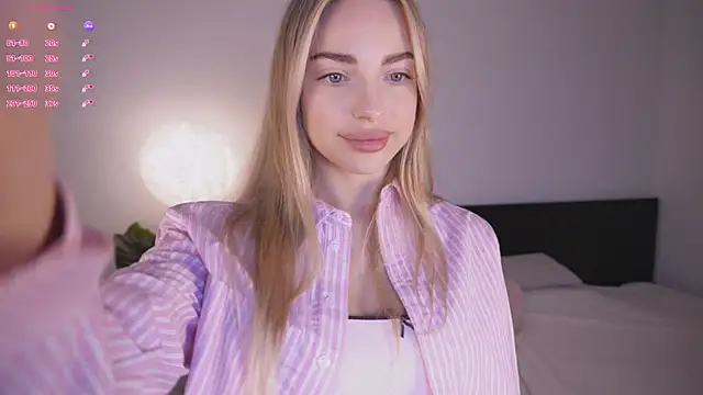 Snapshot of Nicole_youthfull chatting on February 6, 2025, 7:18 pm Nicole youthfull online show from February 6, 2025, 7:18 pm