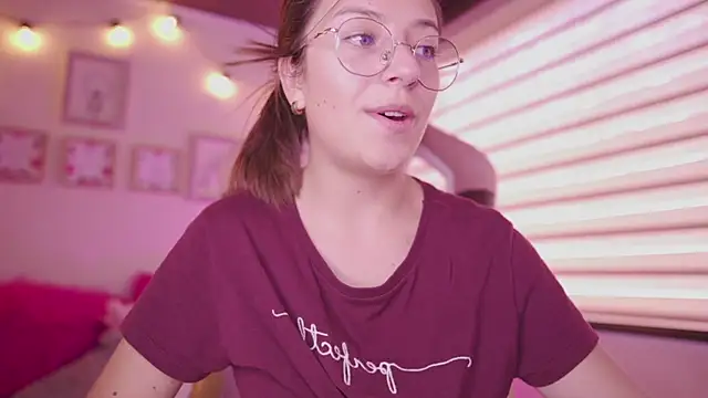 milly kenner online show from April 9, 2026, 7:31 pm