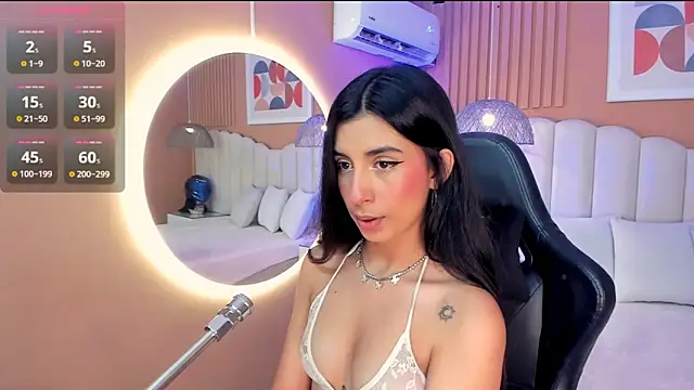 Snapshot of zia_cooper chatting on September 20, 2025, 7:08 pm zia cooper online show from September 20, 2025, 7:08 pm