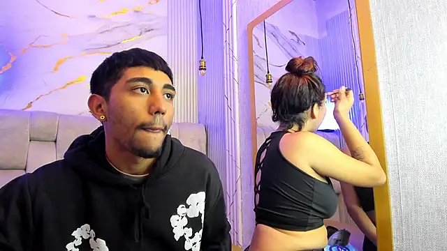 Snapshot of Annyeli chatting on October 12, 2025, 1:45 pm Annyeli online show from October 12, 2025, 1:45 pm