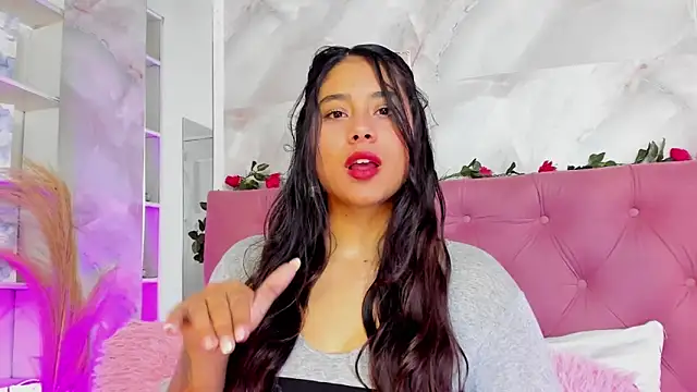 Snapshot of AnnaQueen_ chatting on October 30, 2025, 4:15 pm AnnaQueen  online show from October 30, 2025, 4:15 pm