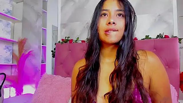 Snapshot of AnnaQueen_ chatting on October 21, 2025, 4:06 pm AnnaQueen  online show from October 21, 2025, 4:06 pm