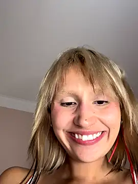 bigbabykiki online show from September 14, 2025, 3:45 pm