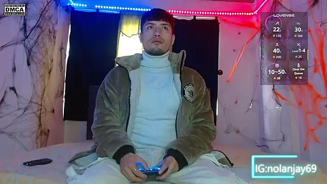 nolanjay  online show from October 16, 2025, 4:15 pm