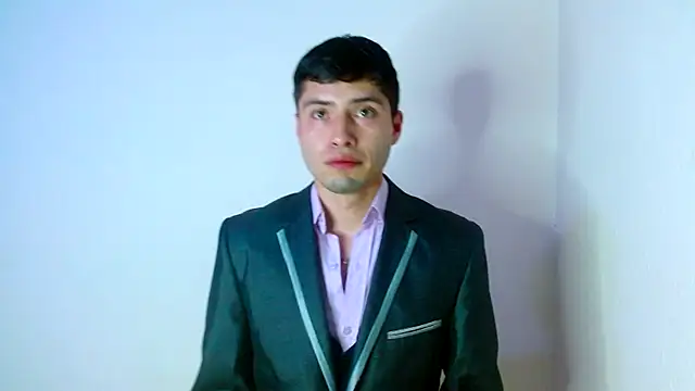 nolanjay  online show from September 27, 2025, 10:38 pm