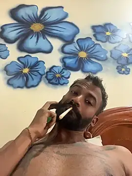 bigfatdick111 online show from May 14, 2026, 2:52 am