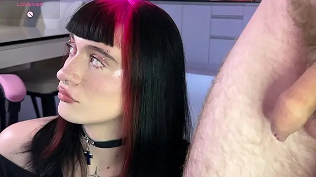 Vailyreb  online show from April 17, 2026, 4:21 pm