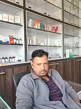 Raj1043 online show from November 18, 2025, 5:33 am