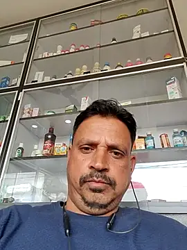 Snapshot of Raj1043 chatting on April 22, 2026, 10:55 am Raj1043 online show from April 22, 2026, 10:55 am