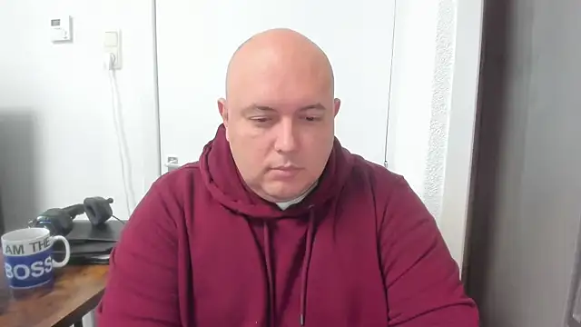 BigromeoXX online show from December 28, 2024, 12:13 pm