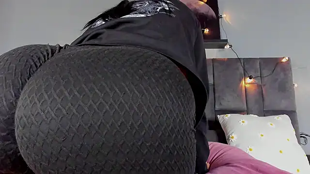 Snapshot of DulceAurora__ chatting on September 23, 2025, 2:51 am DulceAurora   online show from September 23, 2025, 2:51 am