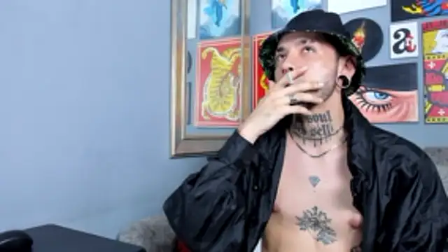 MurdockH online show from November 24, 2025, 7:52 am