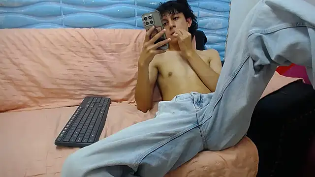 Felipe Browns online show from February 11, 2025, 4:35 pm