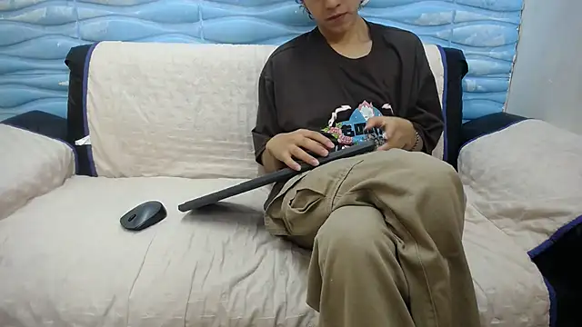 Felipe Browns online show from February 26, 2025, 1:32 pm
