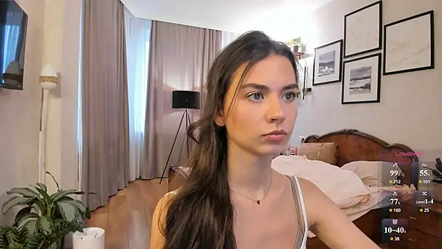 Snapshot of NicoleLuv chatting on June 28, 2026, 4:24 pm NicoleLuv online show from June 28, 2026, 4:24 pm