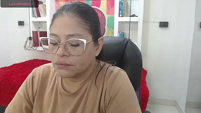 sexy lady 0 online show from September 25, 2025, 11:49 am