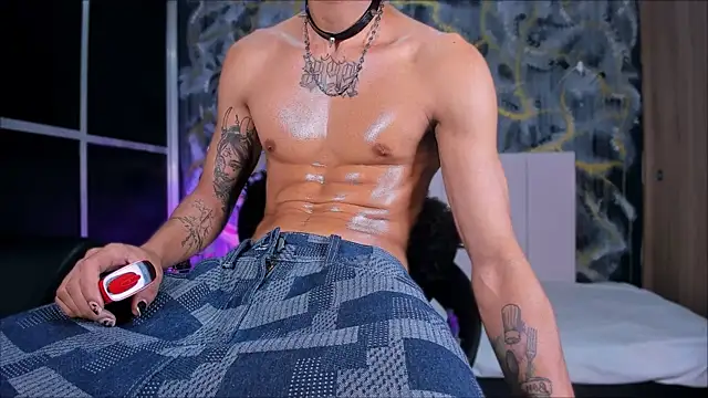 DemonKush-- online show from February 7, 2025, 8:11 am